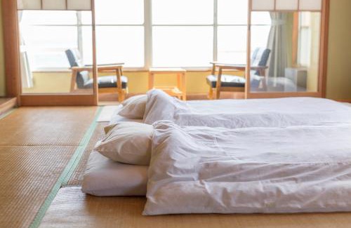 Kurahashi Hotel | シーサイド桂ケ浜荘