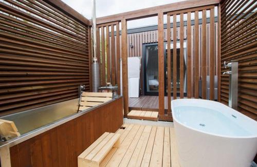 Aoshima Villa | ロカリノステイ青島