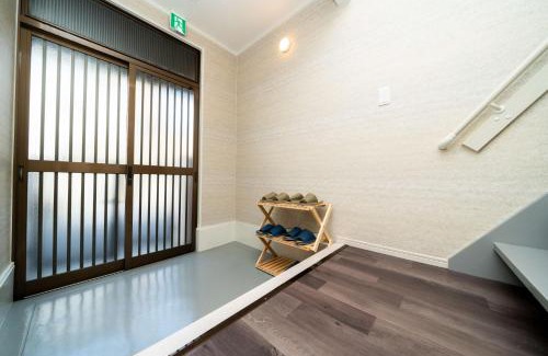 Fushimi House | 三十三Inari