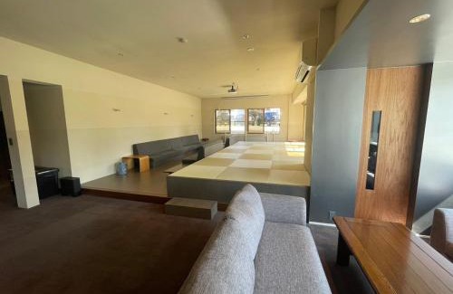 Kitaazumi-gun Hotel | 入山登