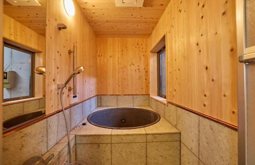 Nishikatsura Villa | 博世庵