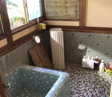 Hata-gun Apartment | 古民家宿 寝つきいいキツネ