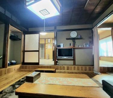 Funabashi House | 古民家 日乃家～HINOYA ８名まで滞在可能