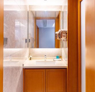 Haining Apartment | 在盐官民宿