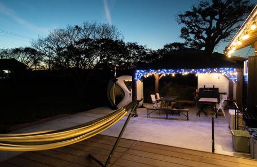 Kujukuri House | 大型貸切別荘 HOUSE ASA 最大22名 サウナ BBQ ホームカラオケ 焚き火 from九十九里海岸歩7分