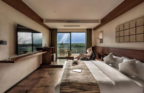 Caicun Bed & Breakfast | 大理云拥山舍设计师民宿