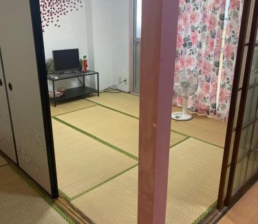 Kurosaki Apartment | 山下ビル302