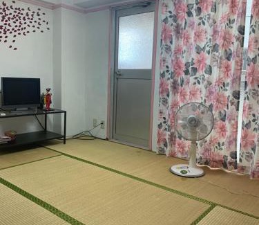 Kurosaki Apartment | 山下ビル302
