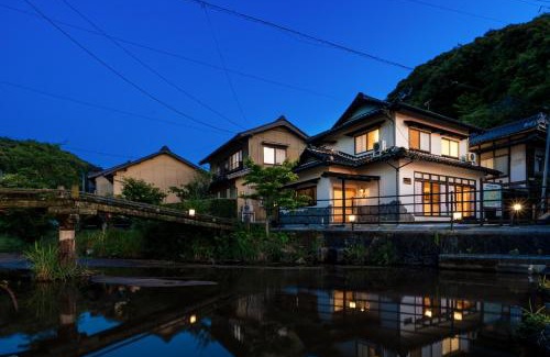 Matsue House | 川の灯