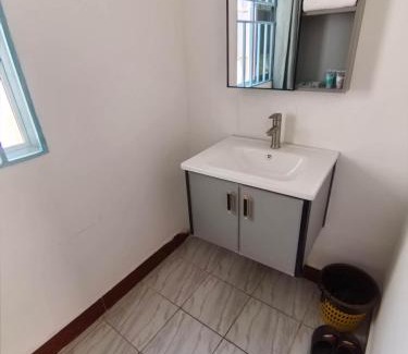 Dar es Salaam Hotel | 广东酒店 GuangDong Hotel