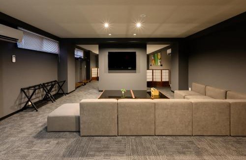 Hiroshima City Centre Apartment | 廣島別邸 デラックススイート Hiroshima Villa for 10ppl - Supported by COCOSTAY