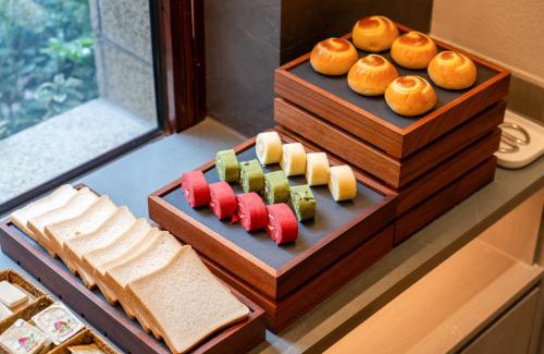 Yuhang District Hotel | 忆泊城市酒店-临平宾馆