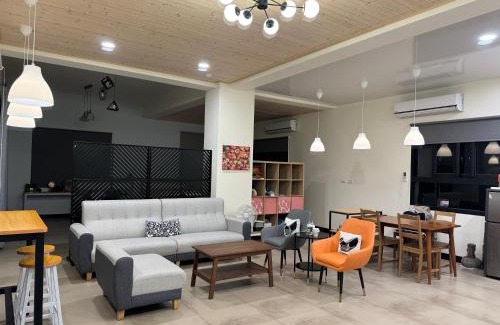 Jinning House | 散步的喵