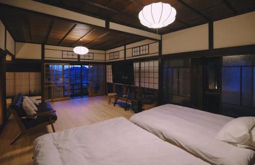Onomichi Apartment | 旧雨今雨