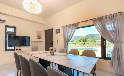 Shoufeng Bed & Breakfast | 星空樹民宿