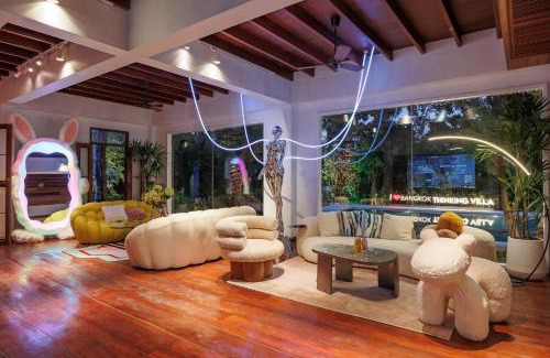 Suan Luang Villa | 曼谷2000平方米庄园别墅 超大泳池sukhmvit位置绝佳 9间卧室