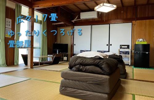Kumejima House | 民泊まったりん人