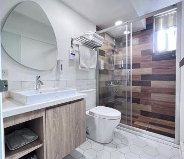 Anping Hotel | 河趣泊旅 River Chill Inn #安平運河景觀民宿 #停車方便 #可包棟