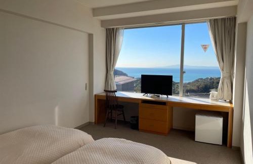 Yokosuka Hotel | 湘南リリーフ