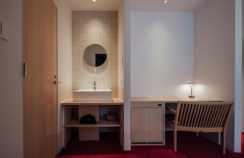 Kure Hotel | 無垢 入船の宿