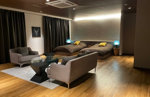 Yaizu Apartment | 由楽 焼津