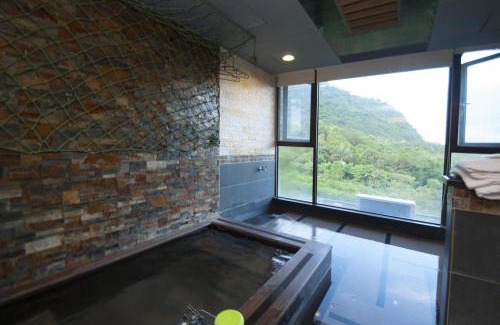 Jiaoxi Cabin | 礁溪景觀溫泉會館