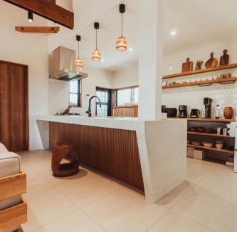 Ichinomiya House | 絶景田園と風を感じる癒しの一棟貸しSawah東浪見