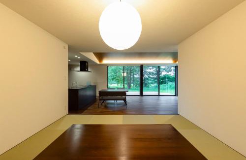 Nasu House | 緑と光が包む家