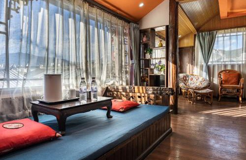 Gucheng House | 纳西特色雪山观景