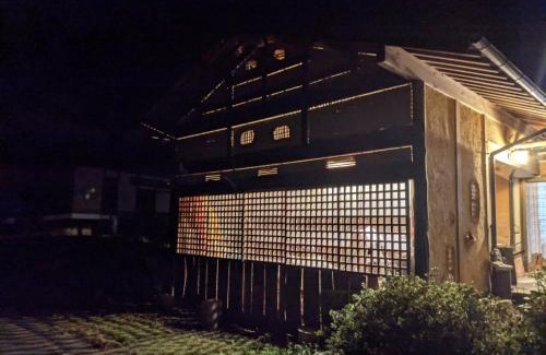 Kagamino-cho House | 自然と触れ合える宿みのむし