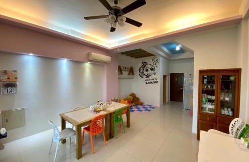 Toucheng House | 艷陽天民宿