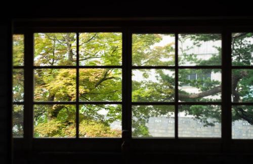 Ugo-machi Villa | 草木ももとせ