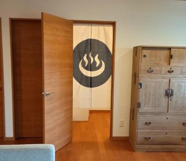 Handeki Onsen Hotel | 草津温泉お宿きみのや