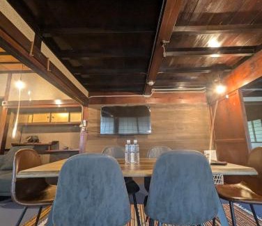 Kami House | 蔵サウナのある貸切古民家宿 ojirotomarlo