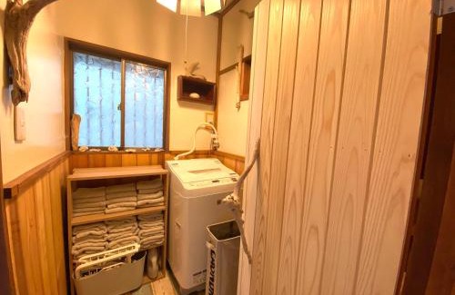 Nagato House | 「西の横綱」俵山温泉で極上の湯治STAY。物語が始まる場所 -MUKU-