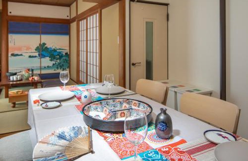 Ichikawa Apartment | 貸切でディズニー20分直通120平米4LDK最大16名吹き抜けと和室成田空港50分a