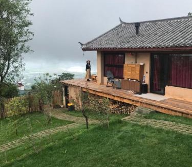 Yulong House | 还依比小屋