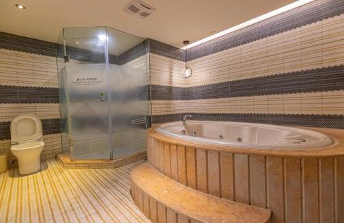 Taoyuan District Hotel | 里萊行旅 - Lilai Motel