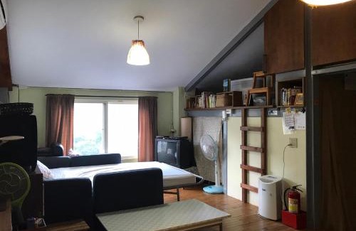 Ruifang Apartment | 金瓜石五金行小舖 Historical Hardware House Ruifang