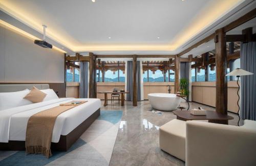 Xiangxi Hotel | 隽雅酒店芙蓉镇景区点