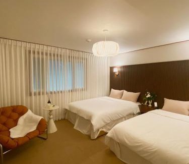 Jung-gu Apartment | 넓고 편리한 숙소