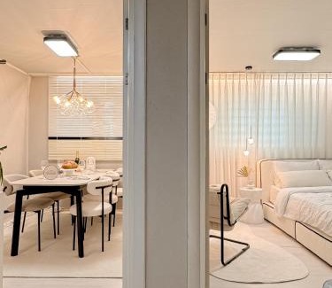 Cheonho-dong Apartment | 더스테이메모리