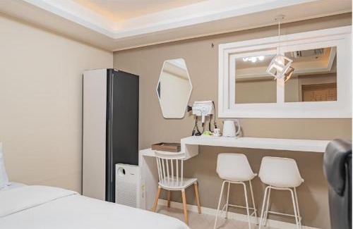 Ansan Hotel | 소셜스테이