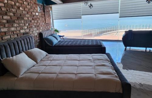 Boryeong Hotel | 수염고래언덕