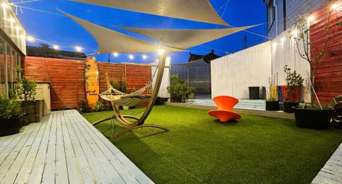 Yangyang House | 양철지붕위의 고양이Cat on a Hot Tin Roof