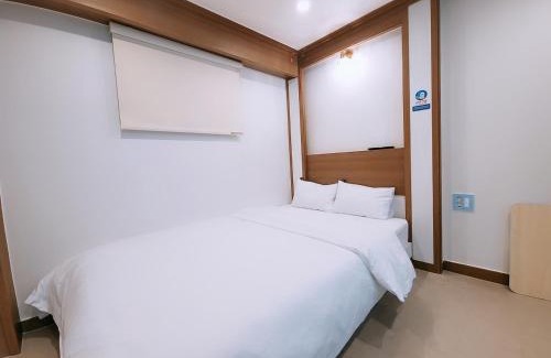 Dangsan-dong Hotel | 영등포구청역 달모텔