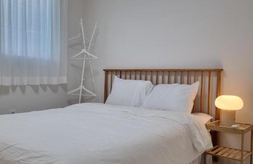 Dunchon-dong Apartment | 정스테이 서울 잠실 롯데월드 kspodome 아산병원 길동 코엑스 성수명동강남동대문