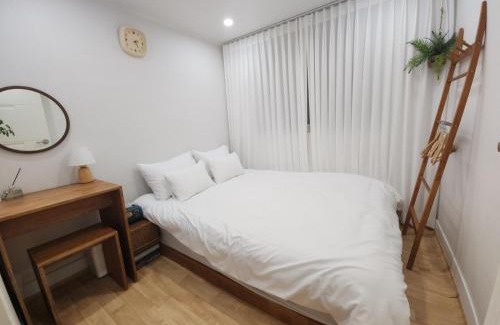 Cheonho-dong Apartment | 천호역,성수,롯데월드 Bom stay
