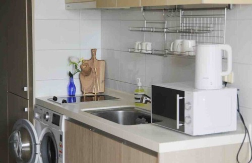 Janghang-dong House | 호수공원 최고 전망#정발산역 도보5분#65TV#퀸베드2개(4명 숙박 가능)