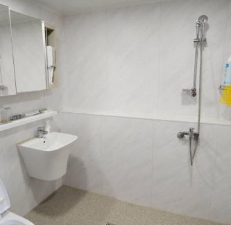 Hongseong House | 홍성군 편백나무 남당한옥